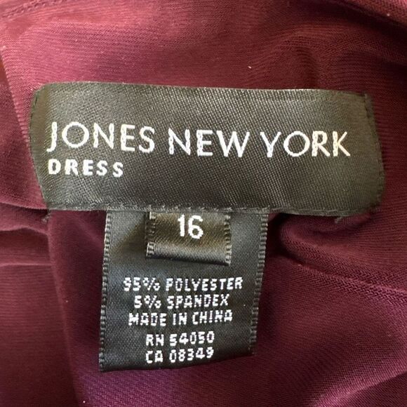 Burgundy Halter Dress Women's Size 16 Twist Front Flowy Jones New York - Picture 7 of 9